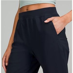 Lulú lemon sweatpants